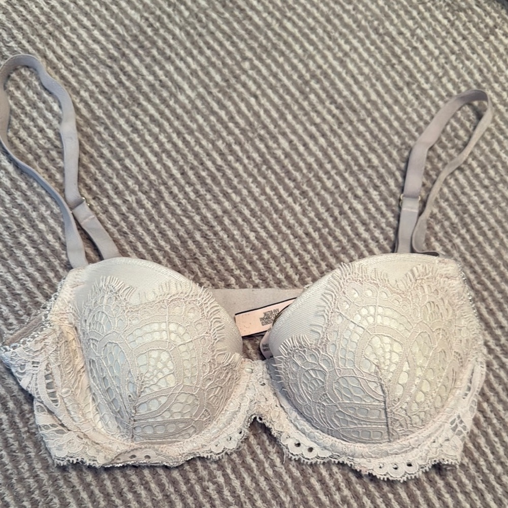 Victoria's Secret Lace Bra - Light Gray